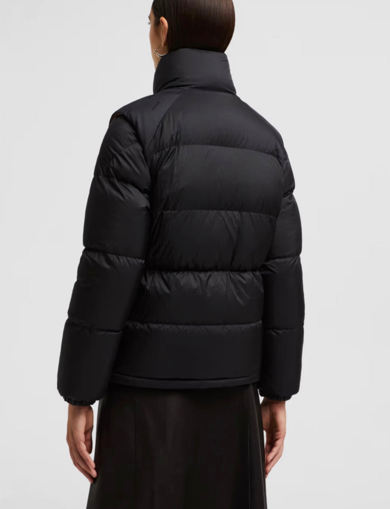 GIUBBOTTO MONCLER DONNA CORTO NERO OPACO LOGO PETTO