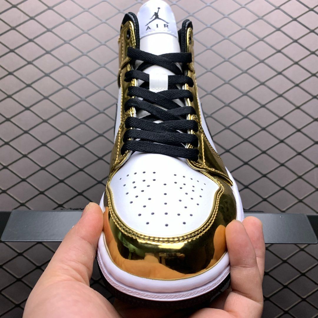 JORDAN 1 MID