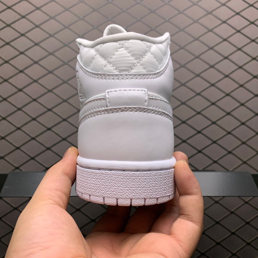 JORDAN 1 MID