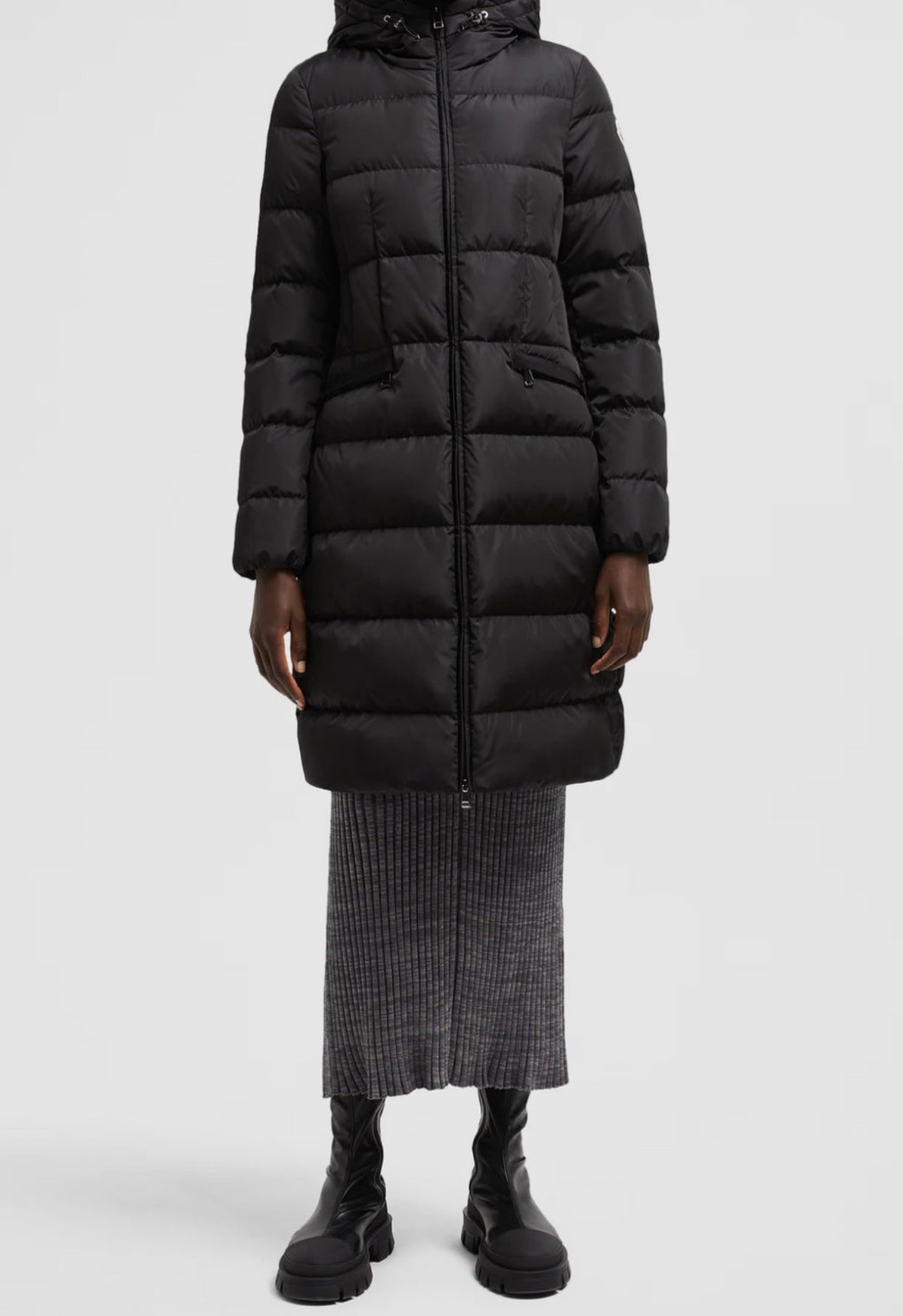 GIUBBOTTO MONCLER DONNA NERO LUNGO OPACO CAPPUCCIO