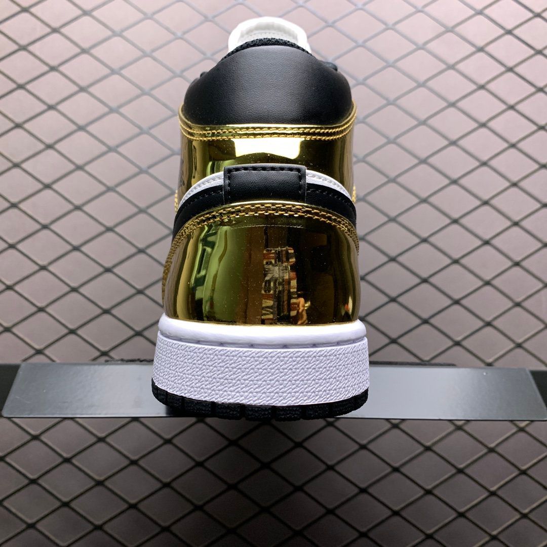JORDAN 1 MID