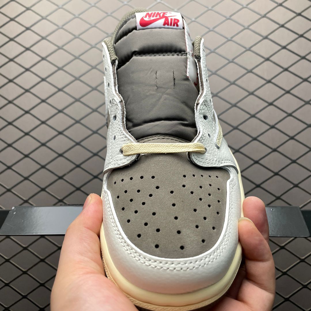 JORDAN 1 LOW